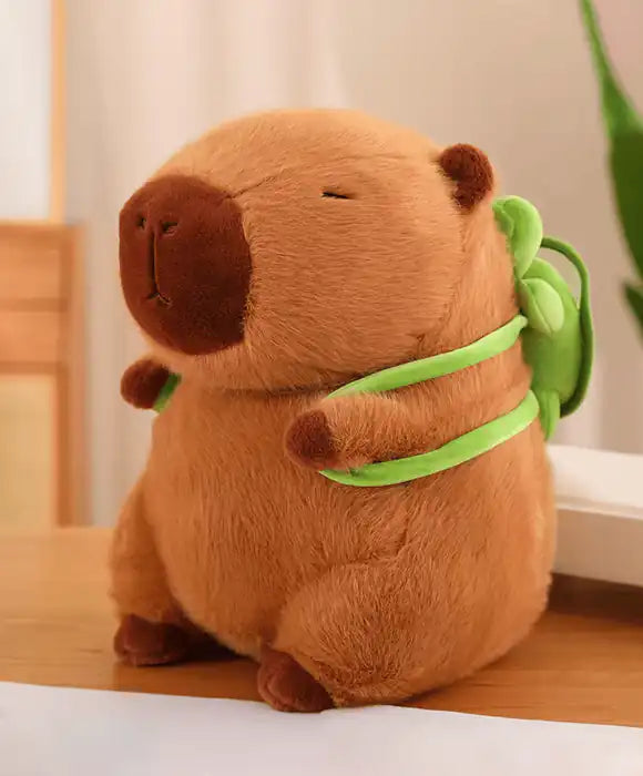 Capivara De Pelúcia Fofa Com Mochila