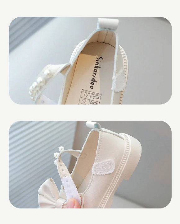 Sapato Infantil Feminino Branco com Pérolas e Laço Elegante
