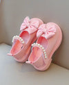 Sapato Infantil Feminino Branco com Pérolas e Laço Elegante